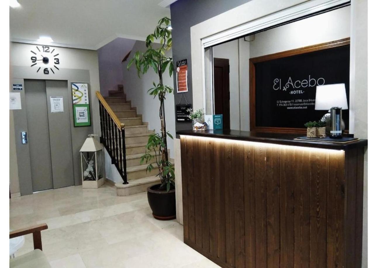 Hotel El Acebo Jaca Exterior photo